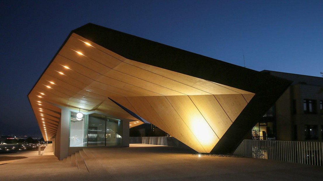 Enter the Hyper-Scientific © EPFL CDH AiR/EPFL Pavilions