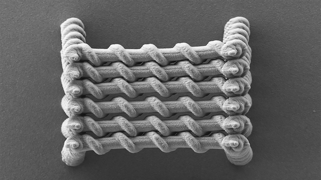 SEM image of the twisted magnetic tubes. 2025 EPFL/LMGN CC BY SA SEM image of the twisted magnetic tubes. 2025 EPFL/LMGN CC BY SA