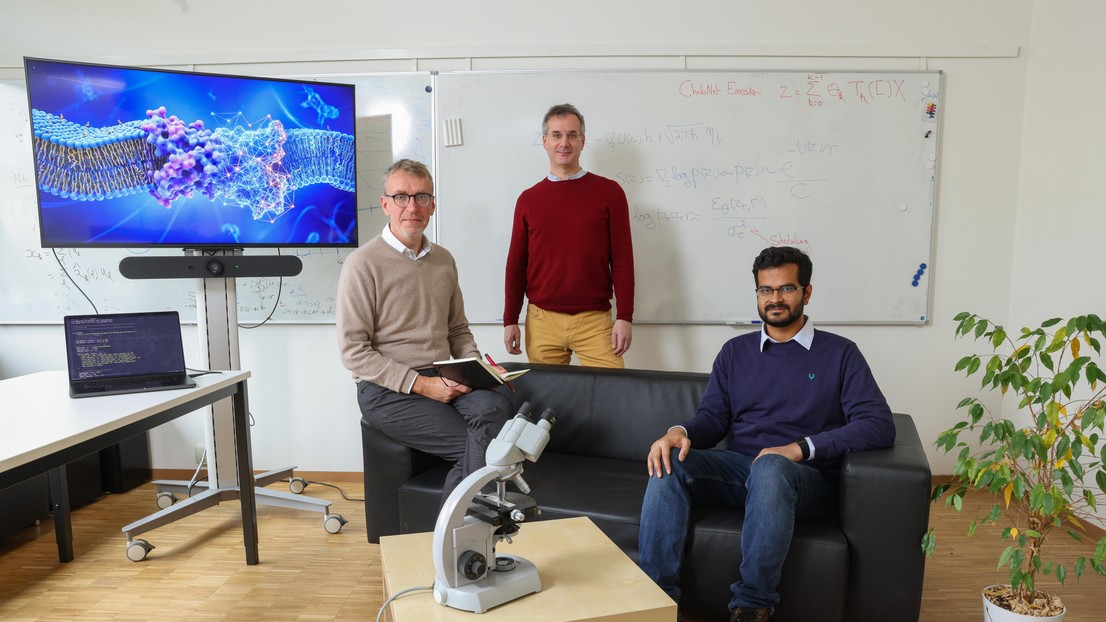 (L-R) Pierre Vandergheynst, Patrick Barth, and Aditya Sengar. 2025 EPFL/Alain Herzog CC BY SA