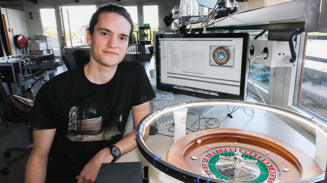 © 2014 EPFL © 2014 EPFL