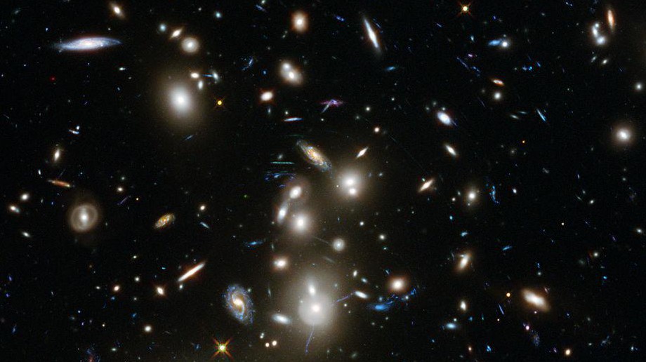 Abell 2744 galaxy cluster / NASA Abell 2744 galaxy cluster / NASA