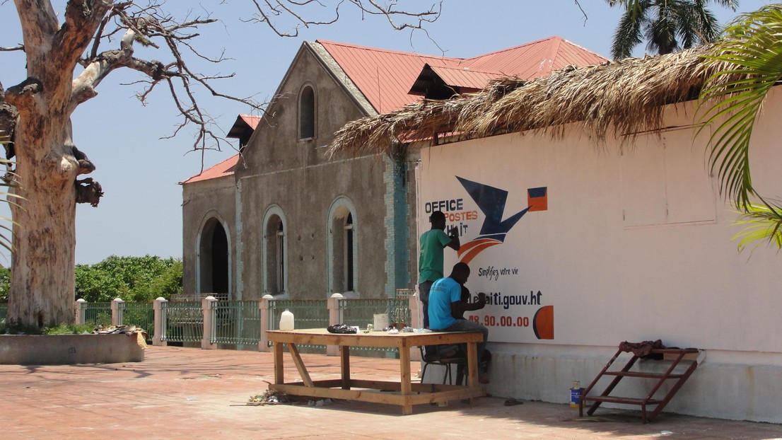 © 2014 AK Jacmel town hall place © 2014 AK Jacmel town hall place