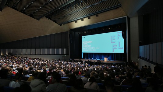 EPFL's Information Days: Would-be students learn about different degree programs. © A.Herzog/EPFL