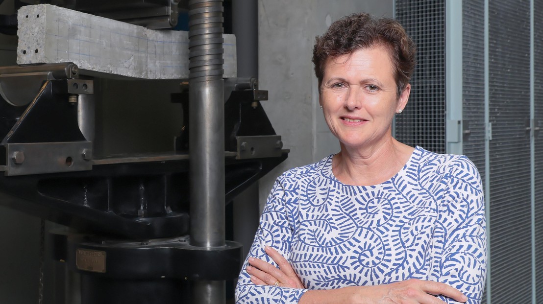 Laboratory of Construction Materials LMCKaren Scrivener, head of the  Laboratory of Construction Materials (LMC) © 2018 EPFL