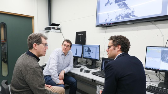 From left to right.: Pascal Turberg, Matthieu Demierre and Lionel Pernet. © A. Herzog / EPFL
